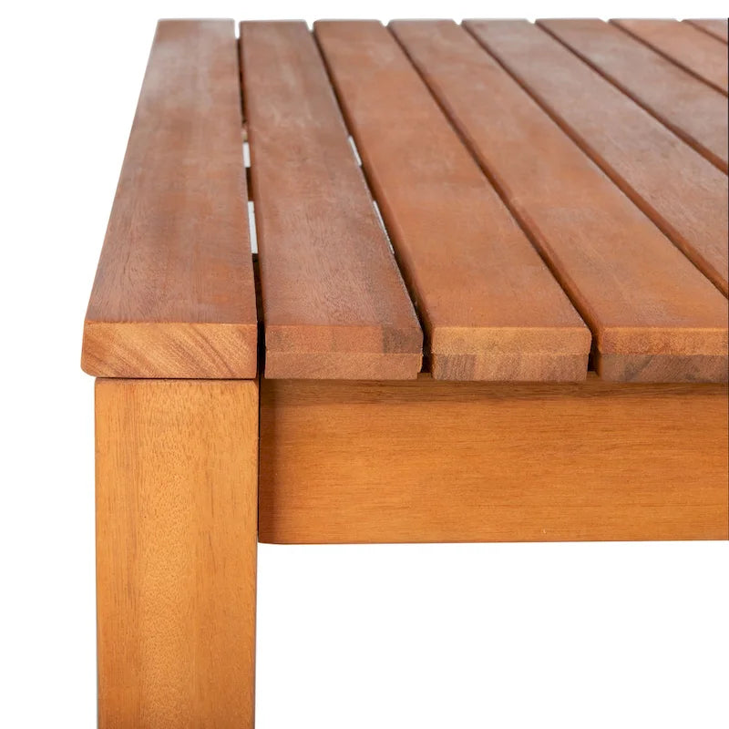 Table à manger d'extérieur