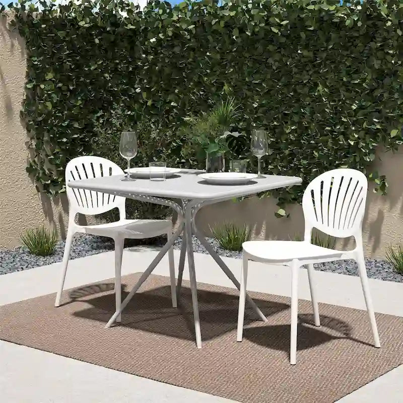 Chaise empilable en résine d'intérieur/extérieur avec dossier coquille