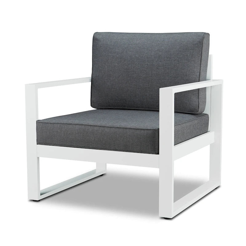 Chaises Baltic blanches